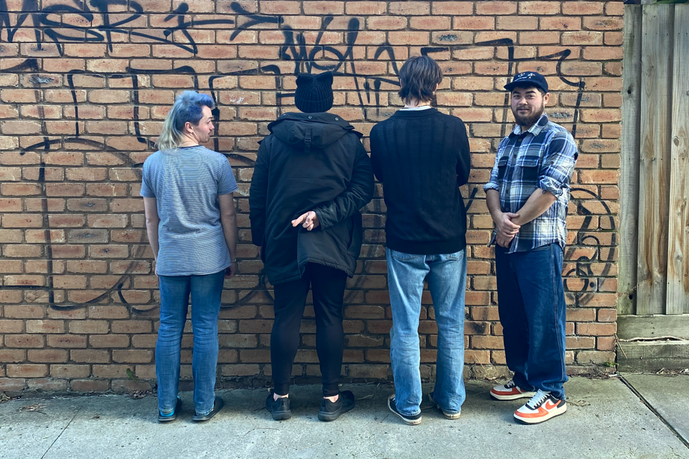 **FREE ENTRY** Gulf (Front Bar)