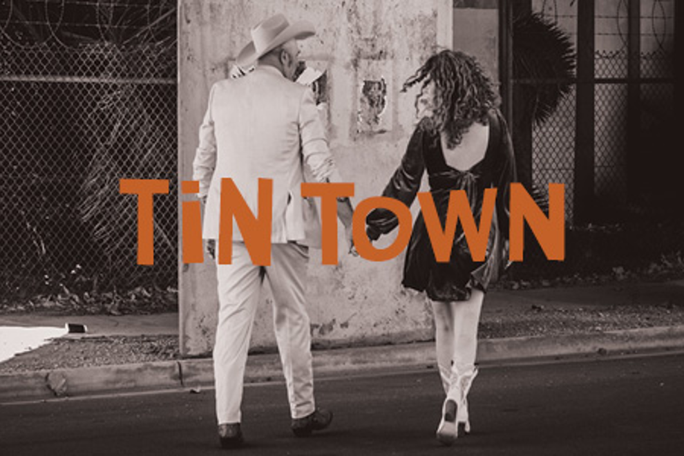 Tin Town - Down in the Dirt Tour