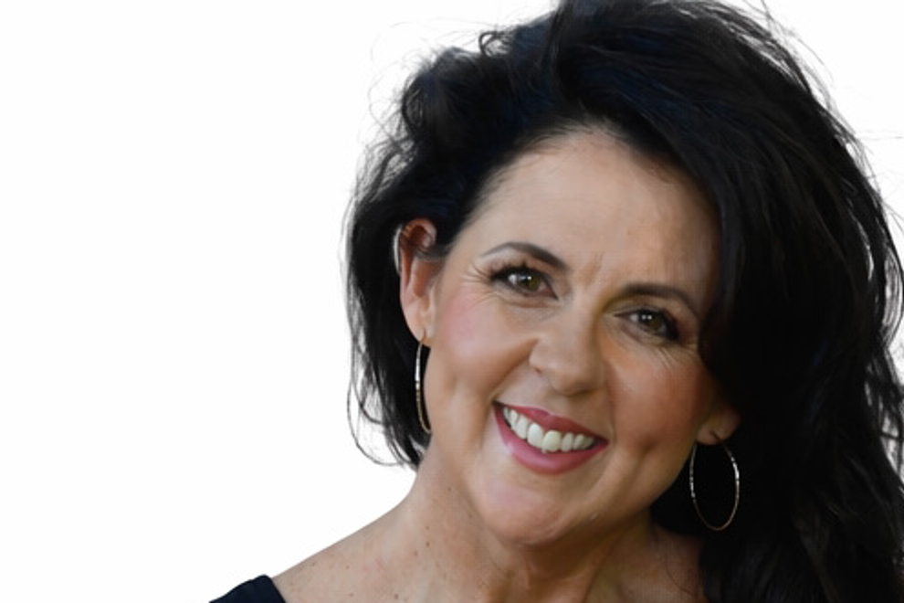 Tania Kernaghan: Up Close & Acoustic