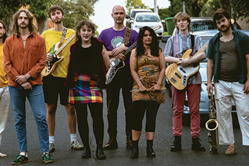 Please People @ Shotkickers