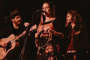 Pat Tierney, Janeyheart & Zac Gunthorpe (The Three Of Us)