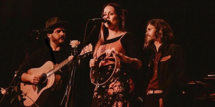 Pat Tierney, Janeyheart & Zac Gunthorpe (The Three Of Us)