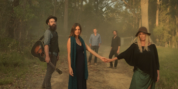 An Evening With The Waifs