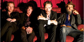 Hugo Race and the True Spirit & The Frees - The Tote Bandroom