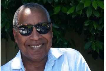 **FREE ENTRY** Edward York (Front Bar)