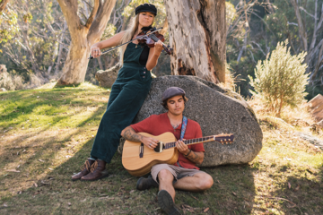 **FREE ENTRY** JC & The Tree (Front Bar)