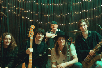 Lucas Cavanagh & The Train Wrecks - FREE ENTRY