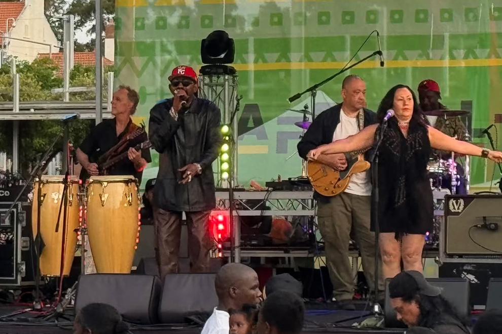 King B-Fine and Afrikaya Band + Friends.