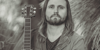 Acoustic Acts in the Backyard w/ Robert Hinton