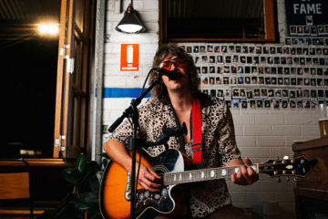 Unplugged at the Waz - Lawson Doyle (Big Wheels)
