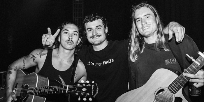 Nana's Pie 'i'll still wait' Australian Tour