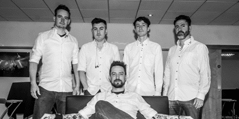 Frank Turner And The Sleeping Souls Sideshow