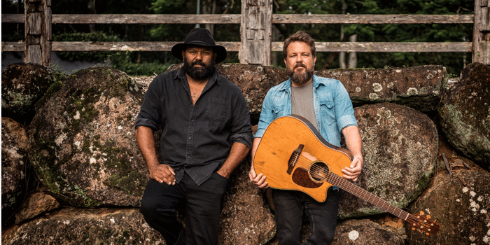 BUSBY MAROU  BACK ON THE TOOLS (ACOUSTIC TOUR)