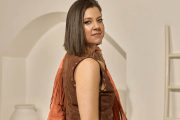 Amber Lawrence - You Can Admit You Like Country Music Tour