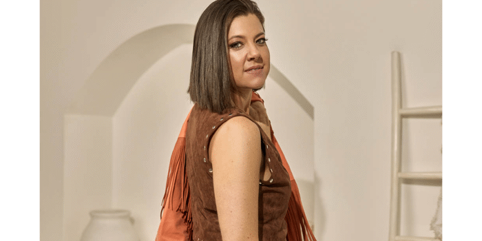 Amber Lawrence - You Can Admit You Like Country Music Tour