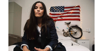 Ella Fence "DON'T FEED THE MONSTER" Single Launch