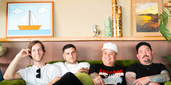 the I DON’T WANNA LIVE, I DON’T WANNA DIE tour