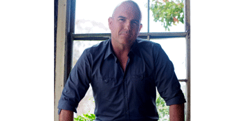 JAMES BLUNDELL, Q.L.D Bound, Up close & Intimate!