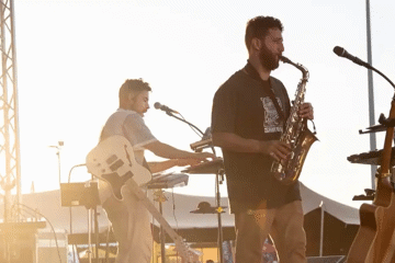 Shmoné - McGuire Hotel Mackay W/Matt Tandy