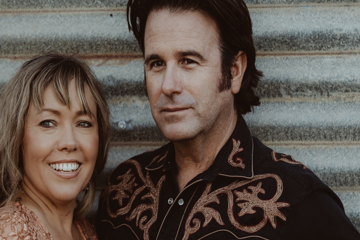 FELICITY URQUHART & JOSH CUNNINGHAM Everything Around You Tour