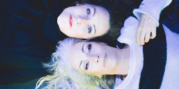 WENDY MATTHEWS & GRACE KNIGHT - We’re Going To Graceland
