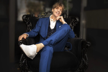 BOWIE UNZIPPED starring JEFF DUFF