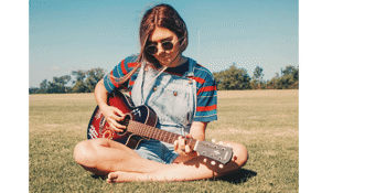 Hollie Col "Hazel Tour"
