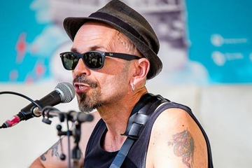 Tony J King **FREE GIG**