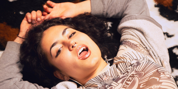 **FREE ENTRY** Stevie Jean (Front Bar)