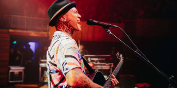 TIKI TAANE - Live at Lou Lou