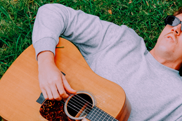 Anton Mekla - Debut Single 'Home'