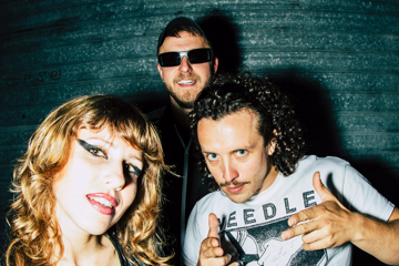 FRENZEE RUNNIN' AMOK album tour