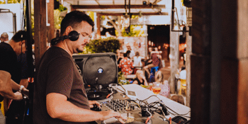 Pure Vibe Sundays ft. DJ Charlie Bucket & guests