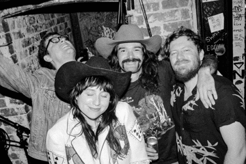 Caitlin Harnett & The Pony Boys @ Marrickville Bowlo