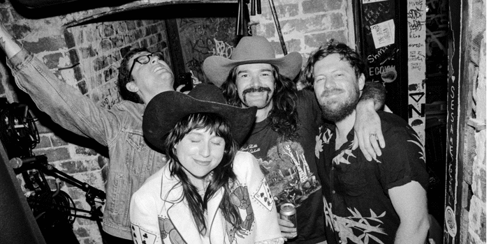 Caitlin Harnett & The Pony Boys @ Marrickville Bowlo