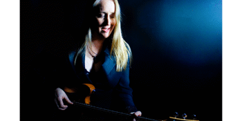 Fiona Boyes