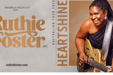 RUTHIE FOSTER (USA) - seated show