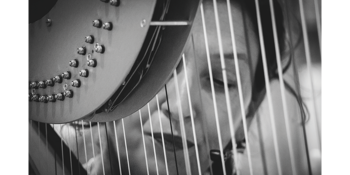 TUNES WITH STRINGS AND SONGS - FEATURING THE DIANE PETERS QUARTET