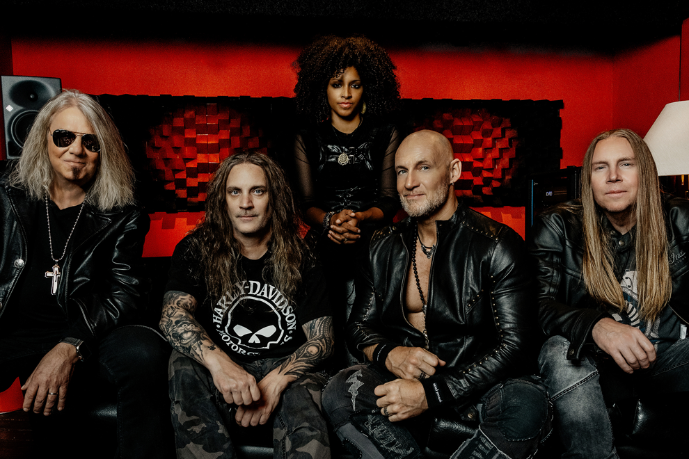 PRIMAL FEAR