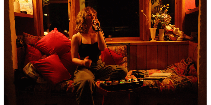 Hannah Price ***FREE BANDROOM GIG***