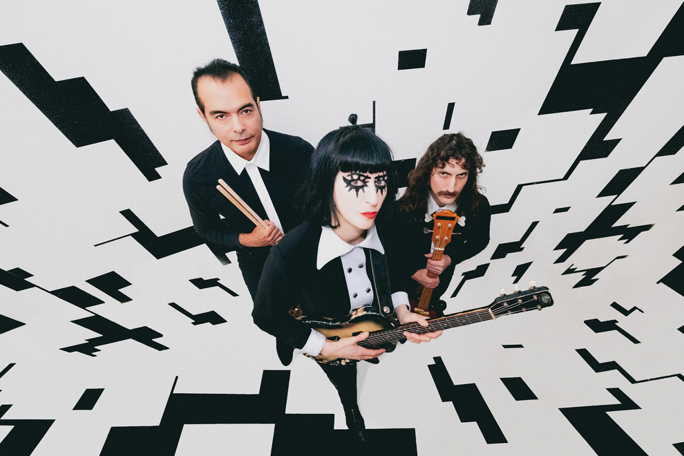 THE JACKETS (CHE) - The First Ever Australian Show!