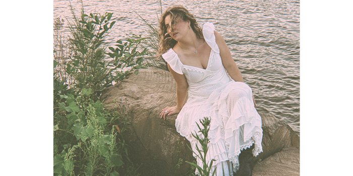 Chloe Gill I Have a Habit of Dreaming Album Launch  w/ Aunty Alan