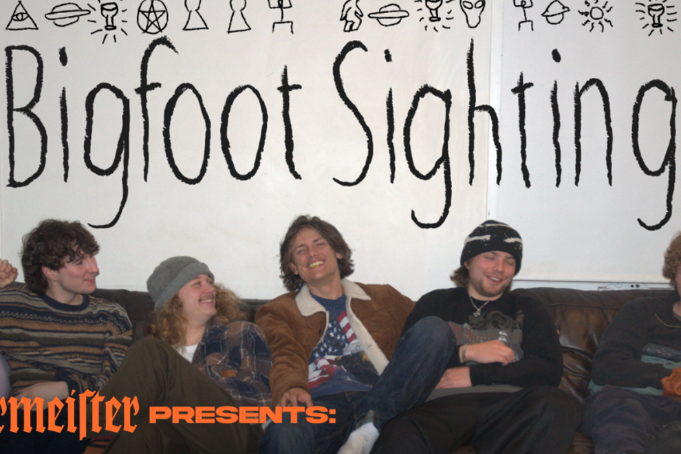 Bigfoot Sighting + Goosebay + Mollieshug