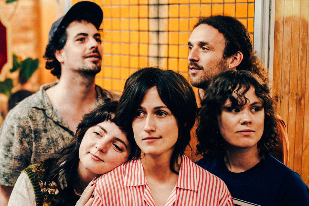 Billy Cart Debut Album 'Greatest Hits' Tour with The Hot Lemons and Oscar Perrett