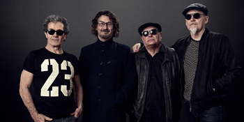 Choirboys Live