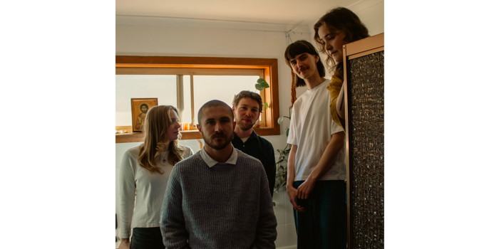 POLLY & THE POCKETS - Launch