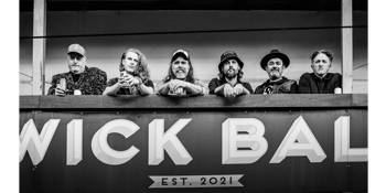 DELSINKI & THE QUIET COACHMEN, MURRAYS BAY COUNTRY CLUB + ROSE CAULFIELD - LIVE AT LAST CHANCE