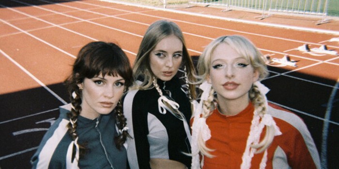 Blusher  Racer Tour