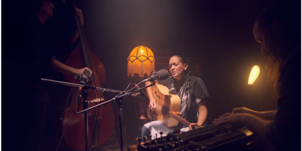 Suzie So Blue **FREE GIG** live at Edinburgh Castle Hotel (Brunswick) in Brunswick - Live music event