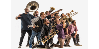 Bullhorn - Brass Before Class